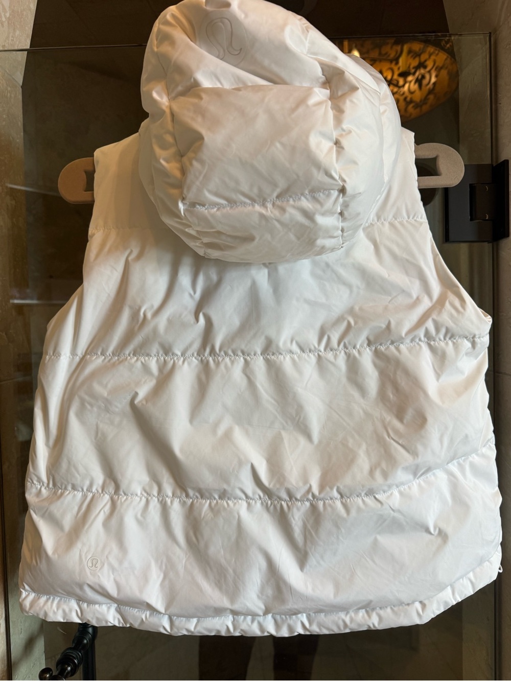 Lululemon White Hooded Puffer Vest - Women size 2 - Picture 2 of 5